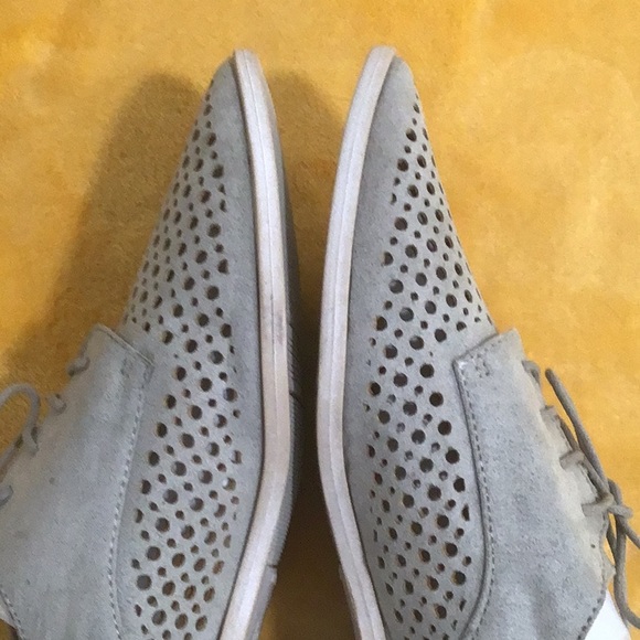 EUC BAR III “Gelsey” Suede Light Gray Lace Up Oxford Shoes Low Heels - Picture 10 of 16